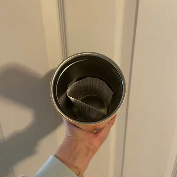 Starbucks bunny travel cup - Picture 8 of 8